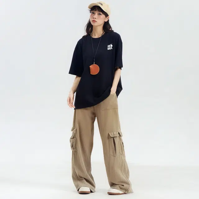 Airwalk T