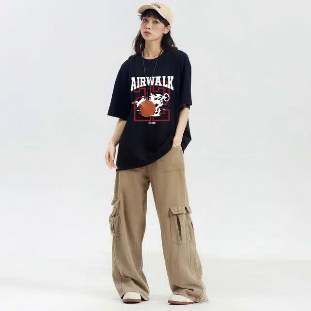 Airwalk T