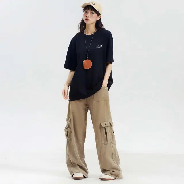 Airwalk T