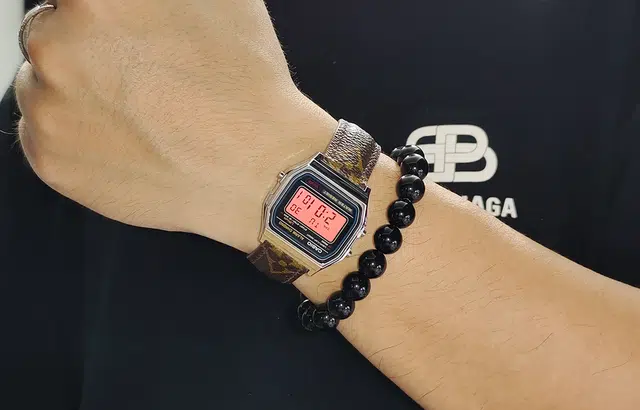 CASIO A158WA-1-Damier Ignis