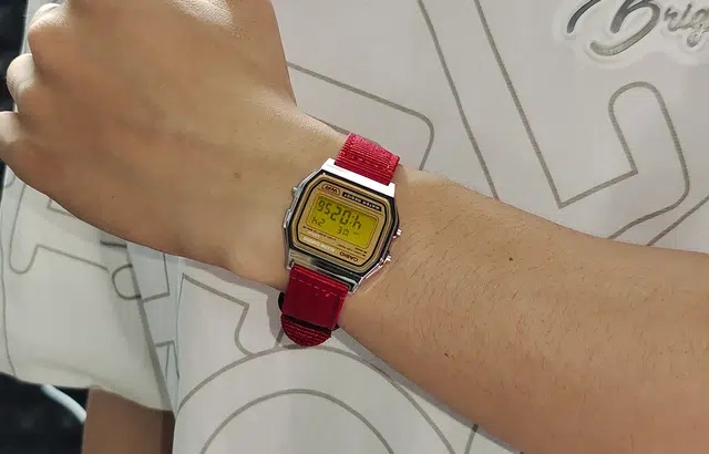 CASIO A158WEA-9-REDLINE GOLD