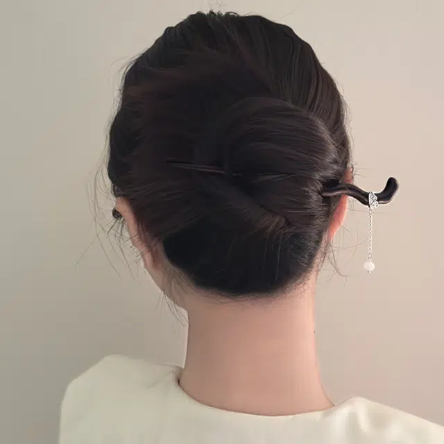 IWE
