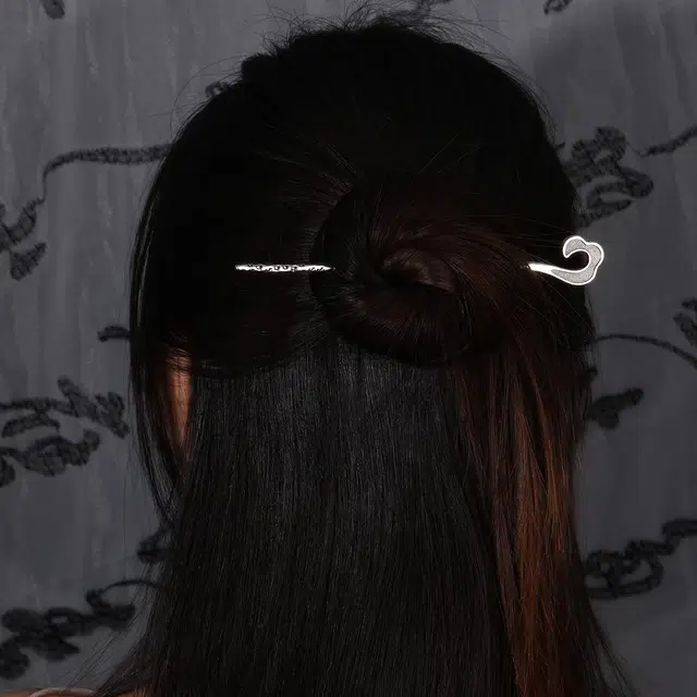 IWE