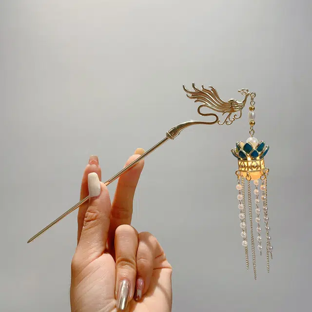 IWE