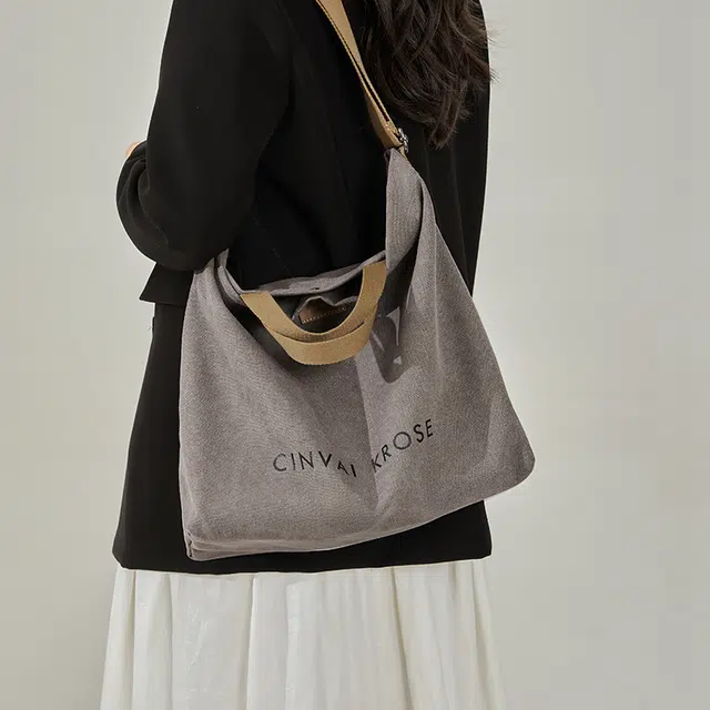 CinvaiKrose Tote