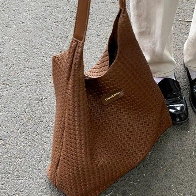 CinvaiKrose PVC Tote