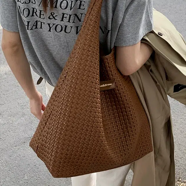CinvaiKrose PVC Tote