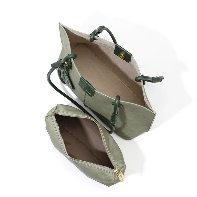 CinvaiKrose Tote