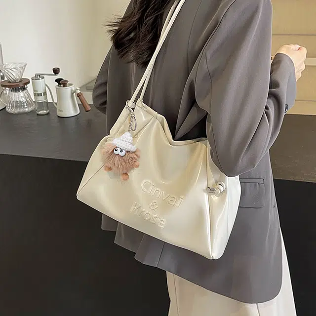 CinvaiKrose Tote