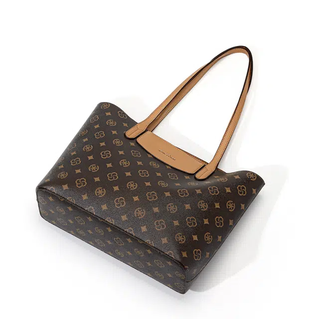 CinvaiKrose PVC Tote
