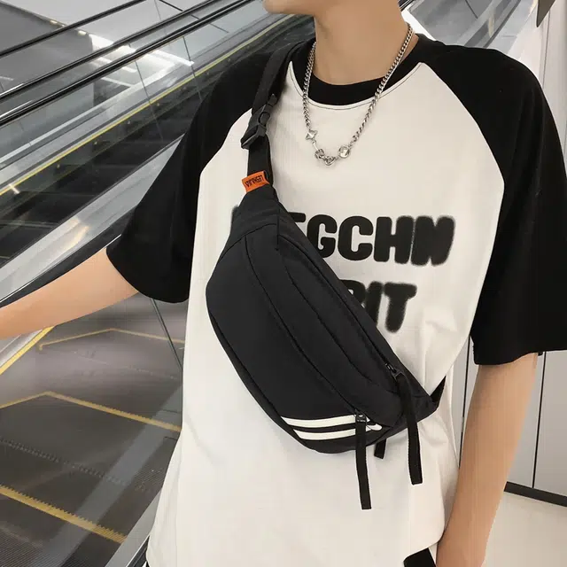 行途 潮流女包时尚质感学生斜挎包休闲手机包百搭 尼龙 胸包 男女同款情侣款 多色
