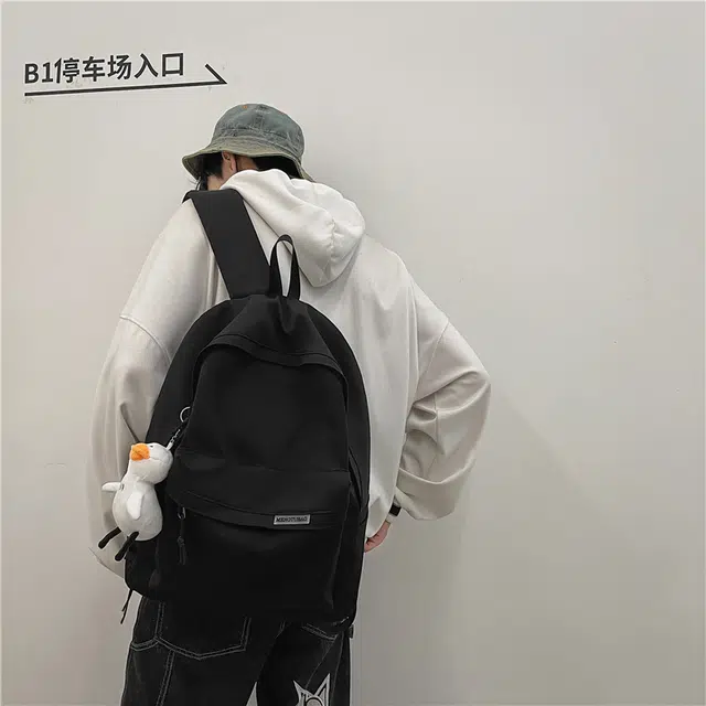 行途 简约大容量旅行背包休闲日系初中生高中大学生书包 尼龙 双肩包 男女同款情侣款 黑色/白色/蓝色/粉色