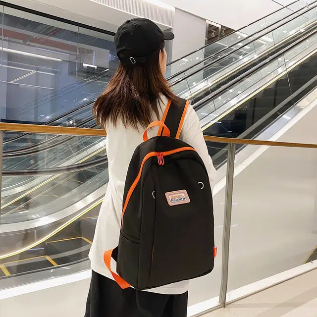 行途 港风大容量简约双肩包初中高中生尼龙书包男女同款轻便电脑包 多色