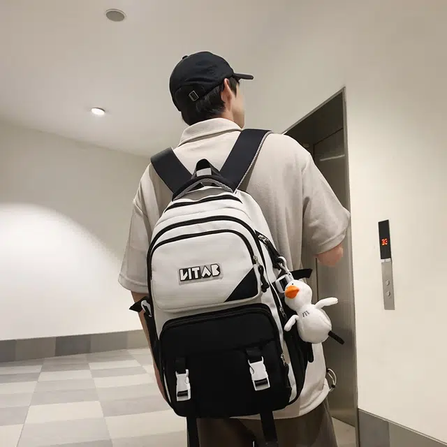 行途 大容量旅行大学生上课电脑韩版百搭 尼龙 书包双肩包 男女同款情侣款 多色