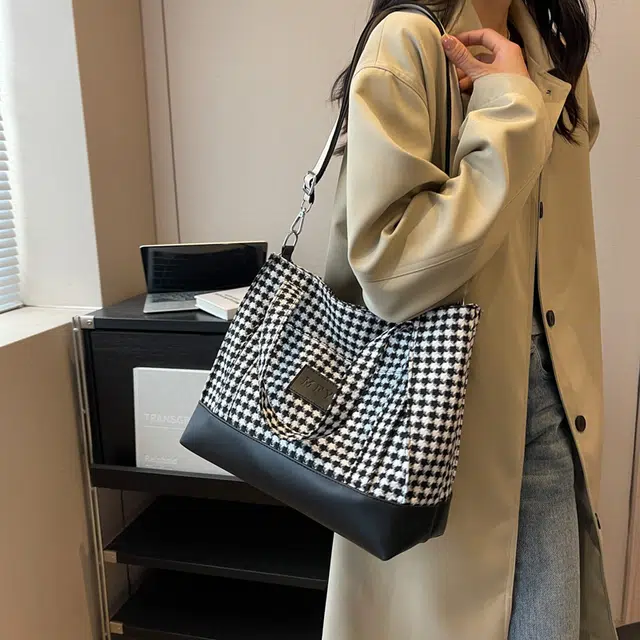 行途 千鸟格 女款 多口袋轻便 单肩包 斜挎包 帆布 多色