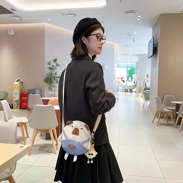 行途 可爱水豚洋气时尚外出百搭 尼龙 单肩包 常规 女款 多色
