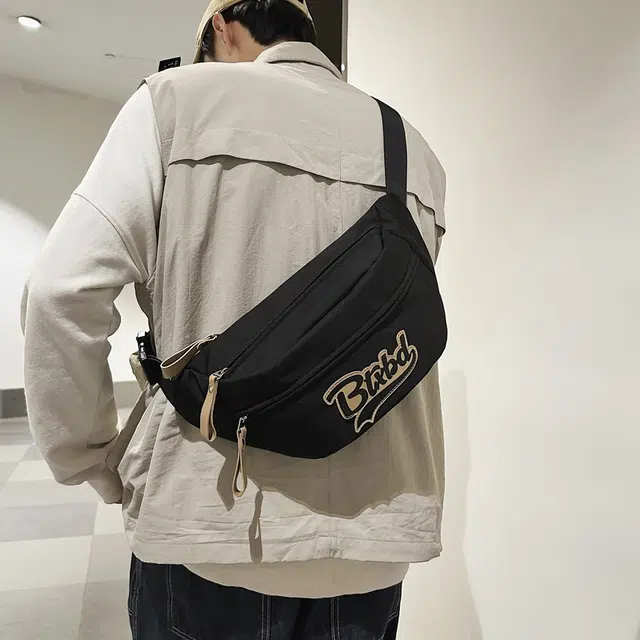 行途 时尚小众宽肩带可爱 尼龙 胸包腰包 男女同款情侣款 黑色/蓝色/红色/白色