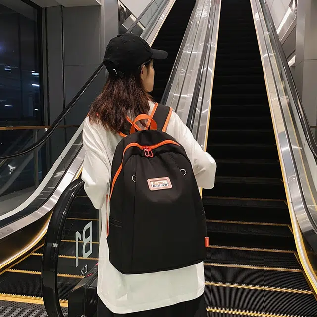 行途 港风大容量简约双肩包初中高中生尼龙书包男女同款轻便电脑包 多色