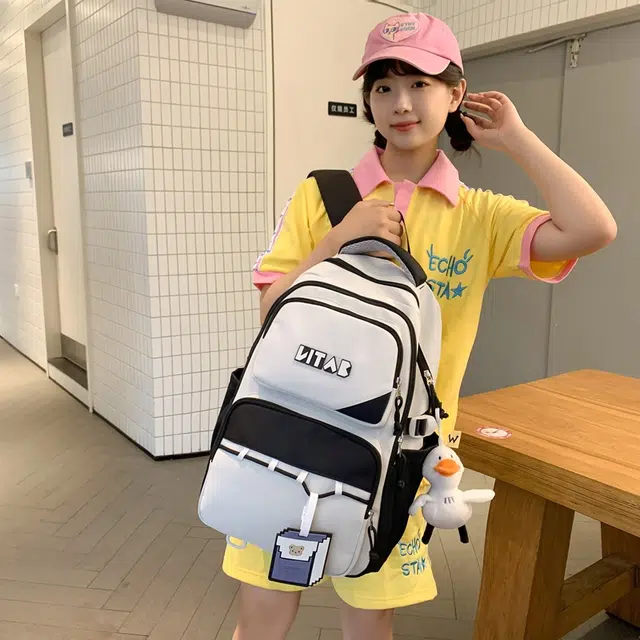 行途 韩版简约大容量中学生初中生减负高中 尼龙 双肩包 女款 黑色/桔色/红色/卡其色/绿色