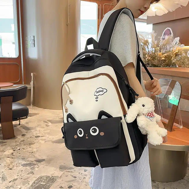 行途 可爱毛绒个性简约休闲 尼龙 双肩包 常规 女款 多色