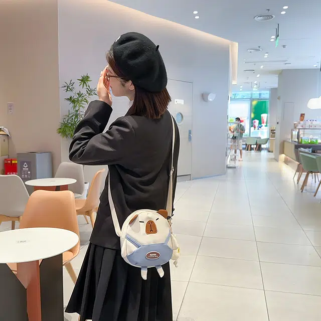 行途 可爱水豚洋气时尚外出百搭 尼龙 单肩包 常规 女款 多色