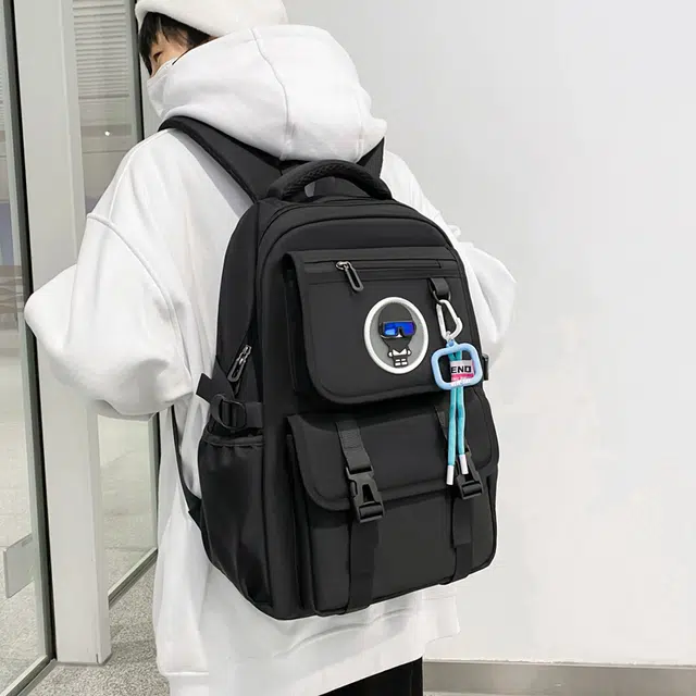 行途 大容量初高中大学生上课书包潮时尚简约休闲 尼龙 双肩包 男女同款情侣款 黑色/米白色/绿色/卡其色