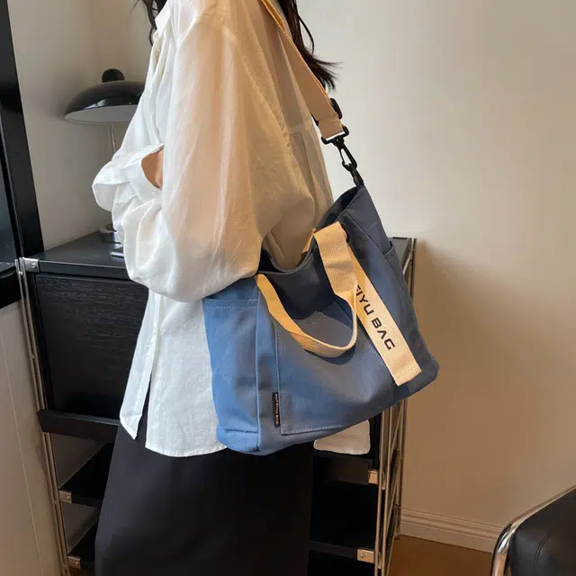 行途 大容量通勤时尚斑马纹 帆布 帆布包斜挎单肩包 常规 女款 黑色/卡其色/蓝色/米白色