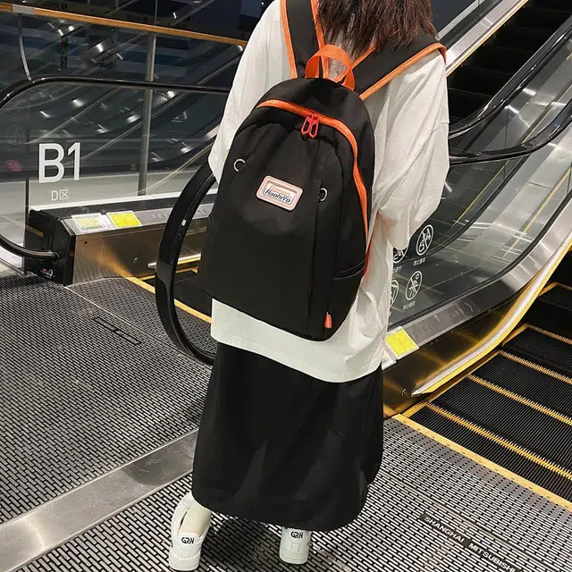 行途 港风大容量简约双肩包初中高中生尼龙书包男女同款轻便电脑包 多色