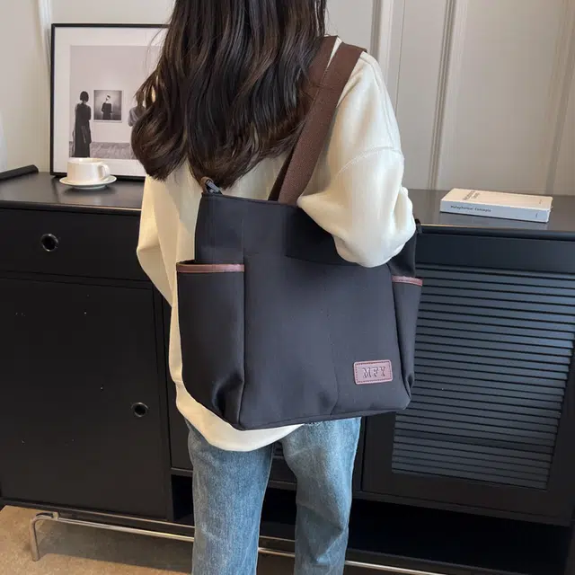 行途 撞色多口袋大容量多功能简约 帆布 斜挎单肩包 常规 女款 黑色/米白色/卡其色
