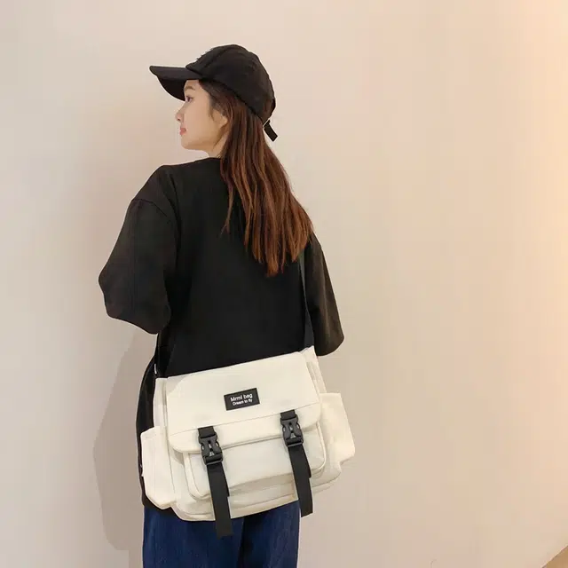 行途 日系原宿复古百搭 尼龙 斜挎包 男女同款情侣款 黑色/白色/灰色