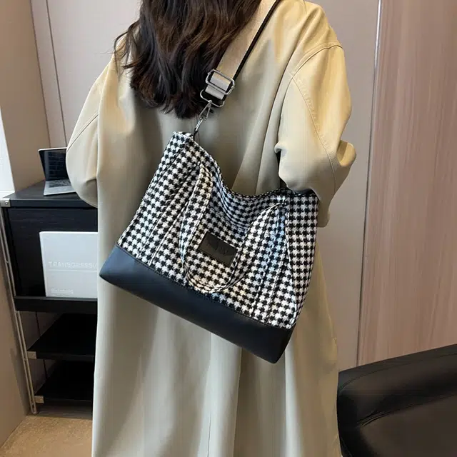 行途 千鸟格 女款 多口袋轻便 单肩包 斜挎包 帆布 多色