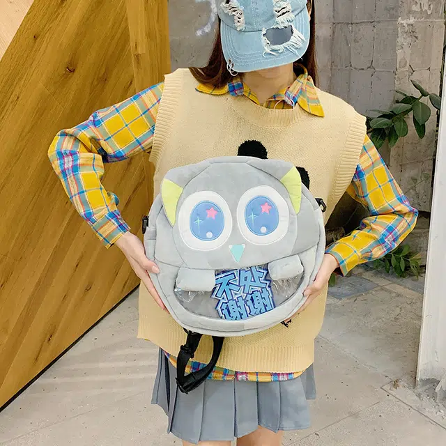 行途 韩版可爱卡通动漫百搭 毛绒 双肩包 男女同款情侣款 灰色/黑色