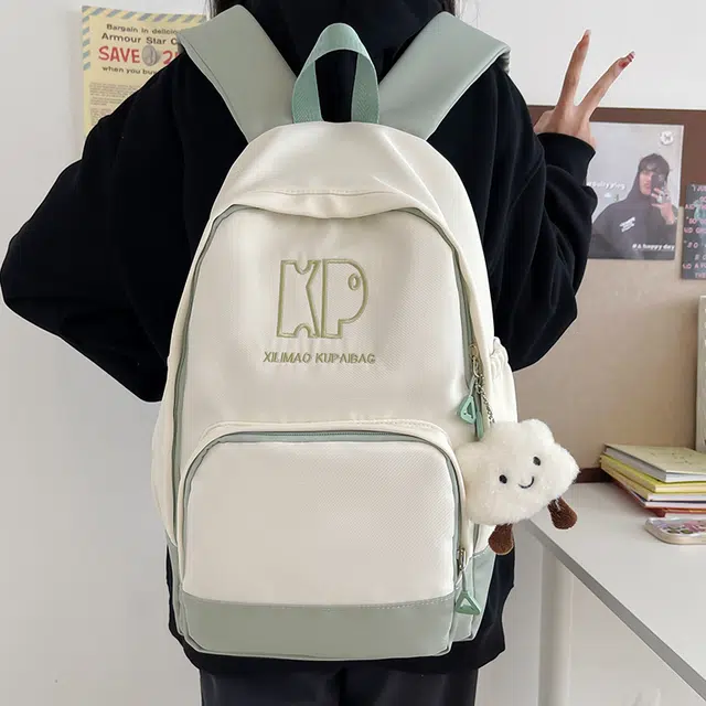 行途 森系韩版小清新书包休闲通勤大容量初高中学生背包 尼龙 双肩包 男女同款情侣款 黑色/绿色/红色/棕色