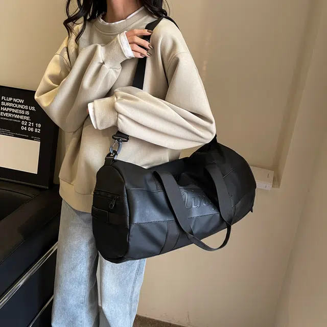 行途 干湿分离大容量瑜伽包时尚潮流轻便运动旅行包 布 健身包 中号 男女同款情侣款 黑色/粉色/酒红色/灰色/蓝色