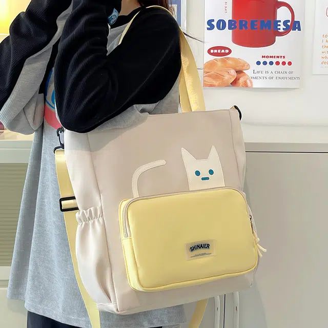 行途 小众可爱多功能流行通勤 尼龙 斜挎包 女款 多色