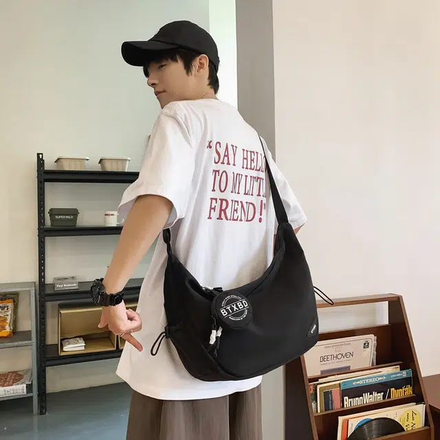 行途 学生上课休闲防泼水 尼龙 单肩包斜挎包 男女同款情侣款 黑色/红色/白色/浅灰色