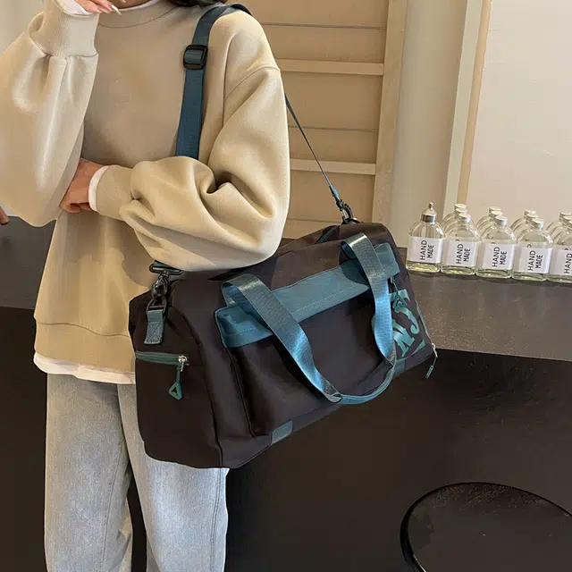 行途 大容量拼色设计 织物 手提健身包 大号 男女同款情侣款 黑色/米白色/蓝色/粉色/卡其色