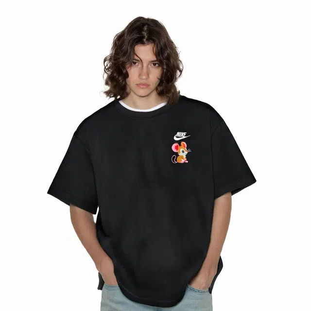 Nike T