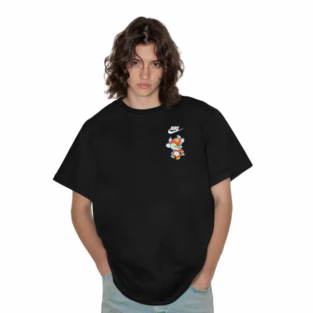 Nike T