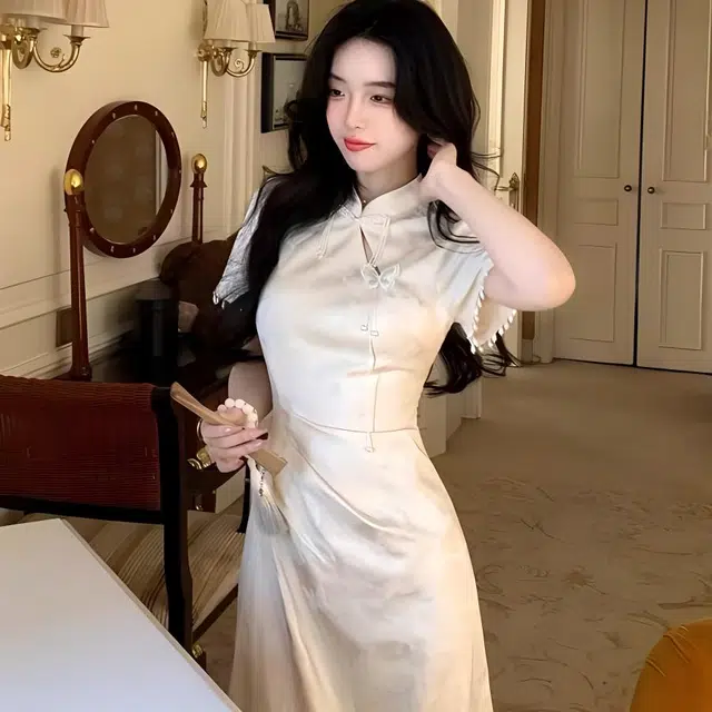 识恩 新中式纯色立领镂空提花盘扣设计服饰短袖连衣裙 女款