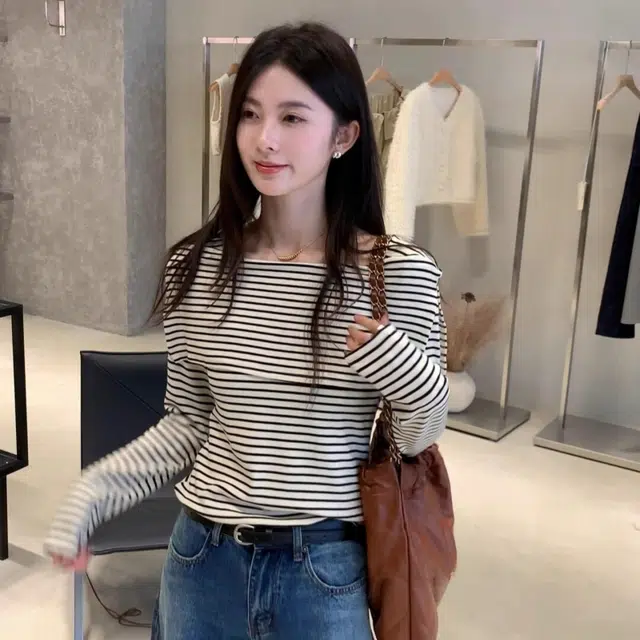 TLXT chic T