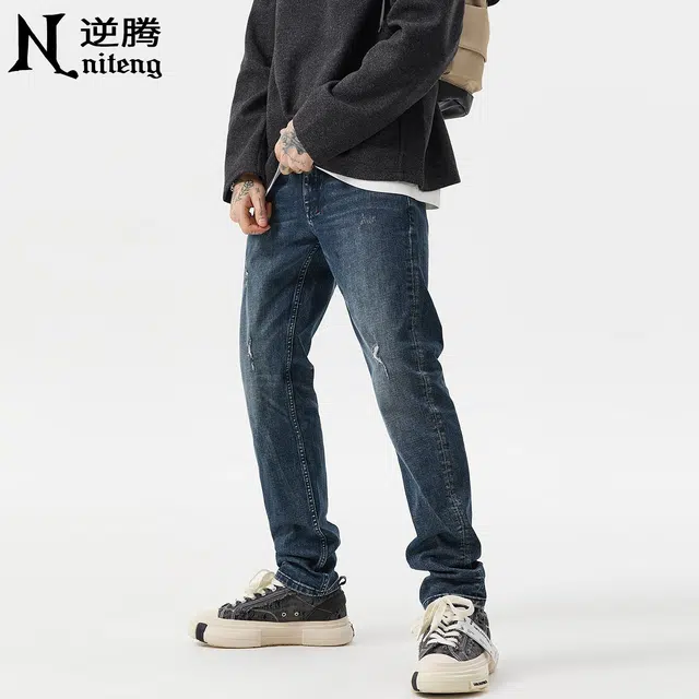 逆腾 秋季小破洞长裤男潮牌莱卡修身小直筒男士复古水洗小脚牛仔裤 男款