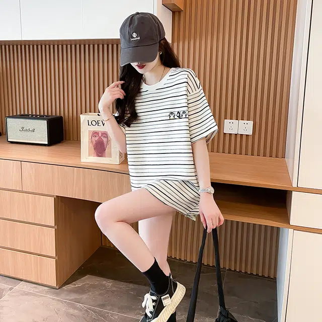 YICHEN T