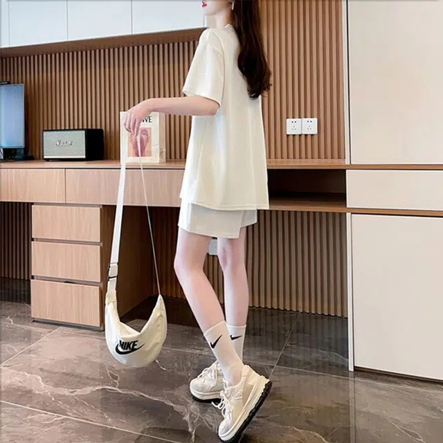 YICHEN T