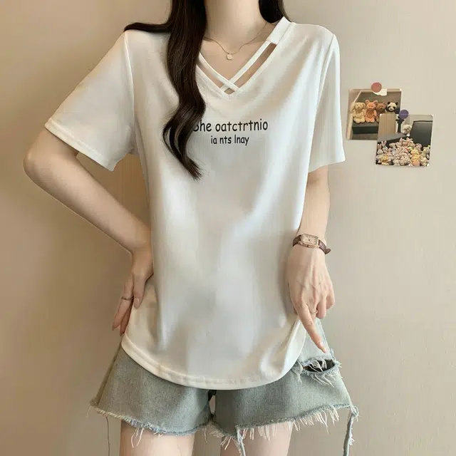 YICHEN V T