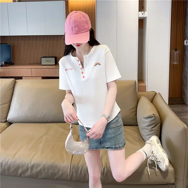 YICHEN V T