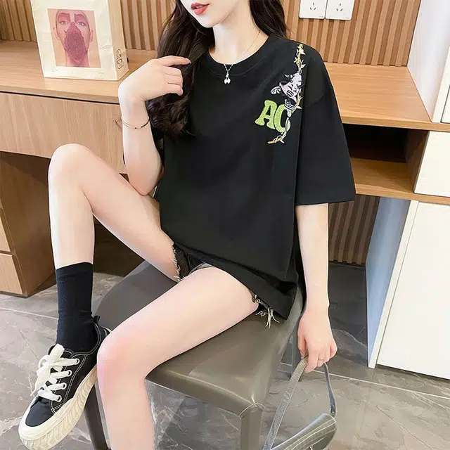 YICHEN t