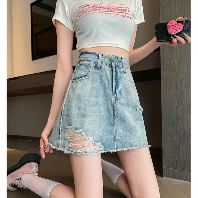 YICHEN a