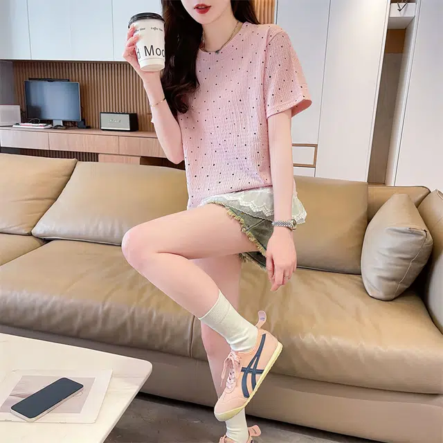YICHEN t T
