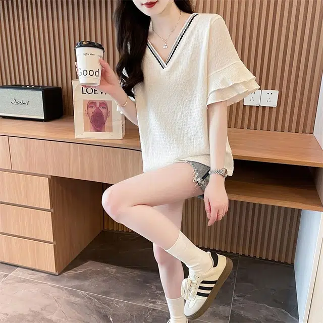 YICHEN v T